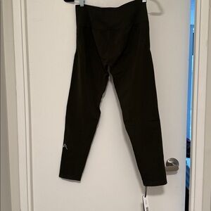 Oner Active Dark Olive Leggings XXL bnwt